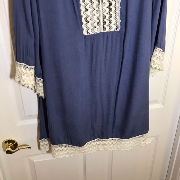 Entro Three Quarter Sleeve Tunic - Picture 3 of 7